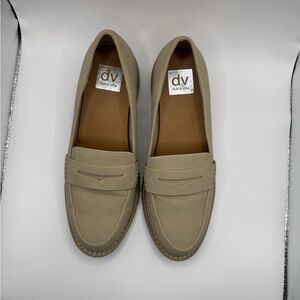 Dolce Vita Women's Cream Loafers